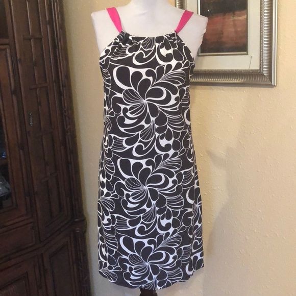 Athleta Dresses & Skirts - Athleta dress with bra